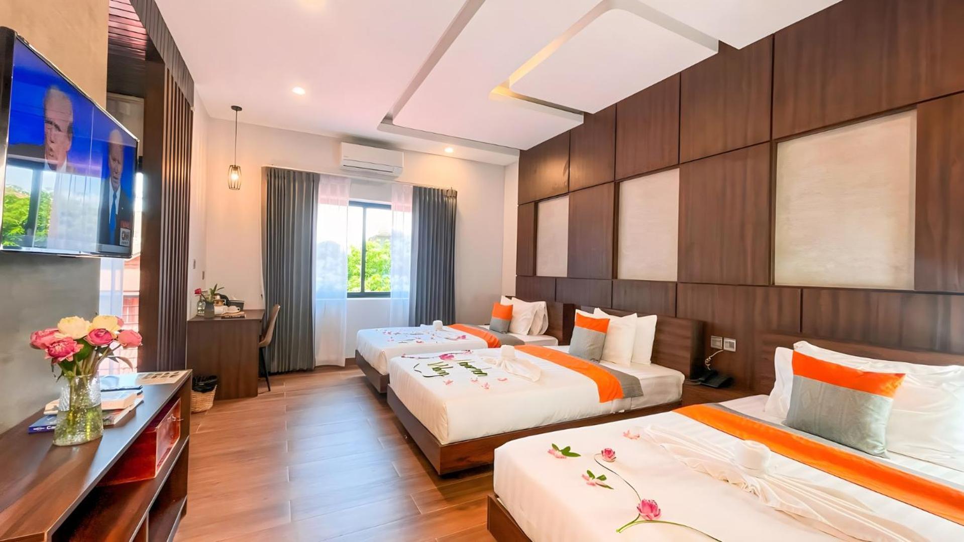 The Luxury Hotel Сием Реап Екстериор снимка