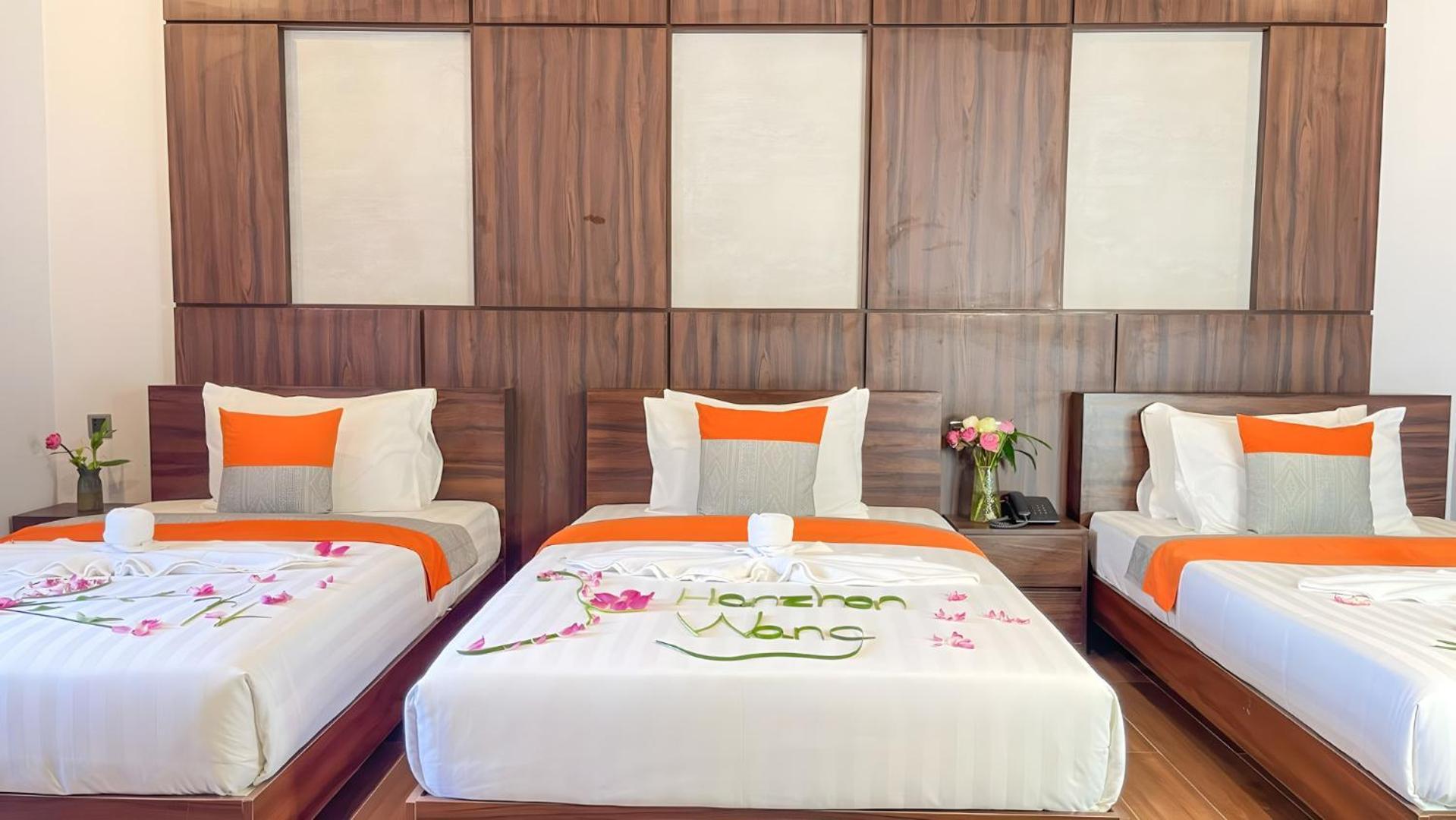 The Luxury Hotel Сием Реап Стая снимка